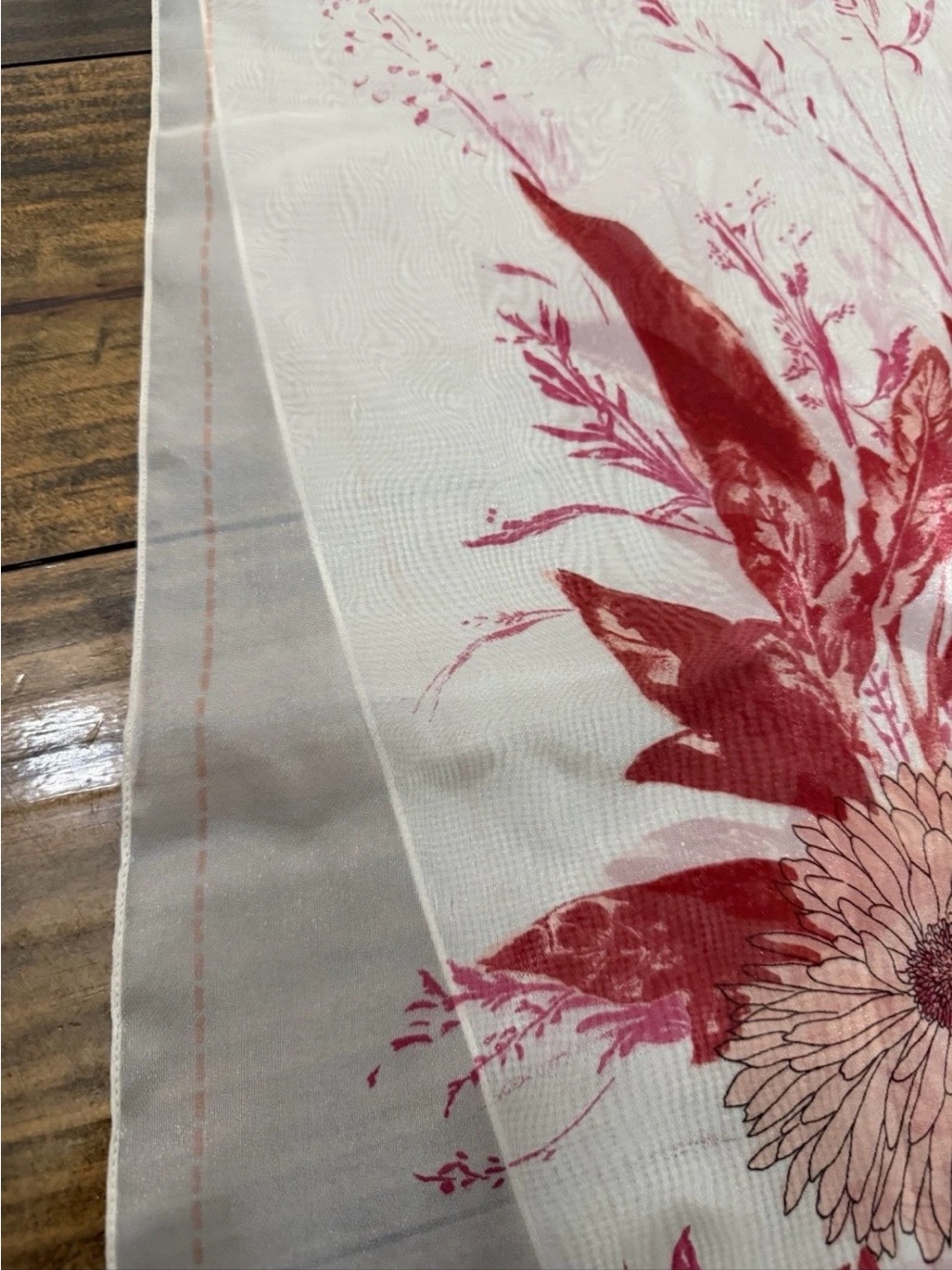 Jones New York Floral Scarf 🧣 - Picture 9 of 11